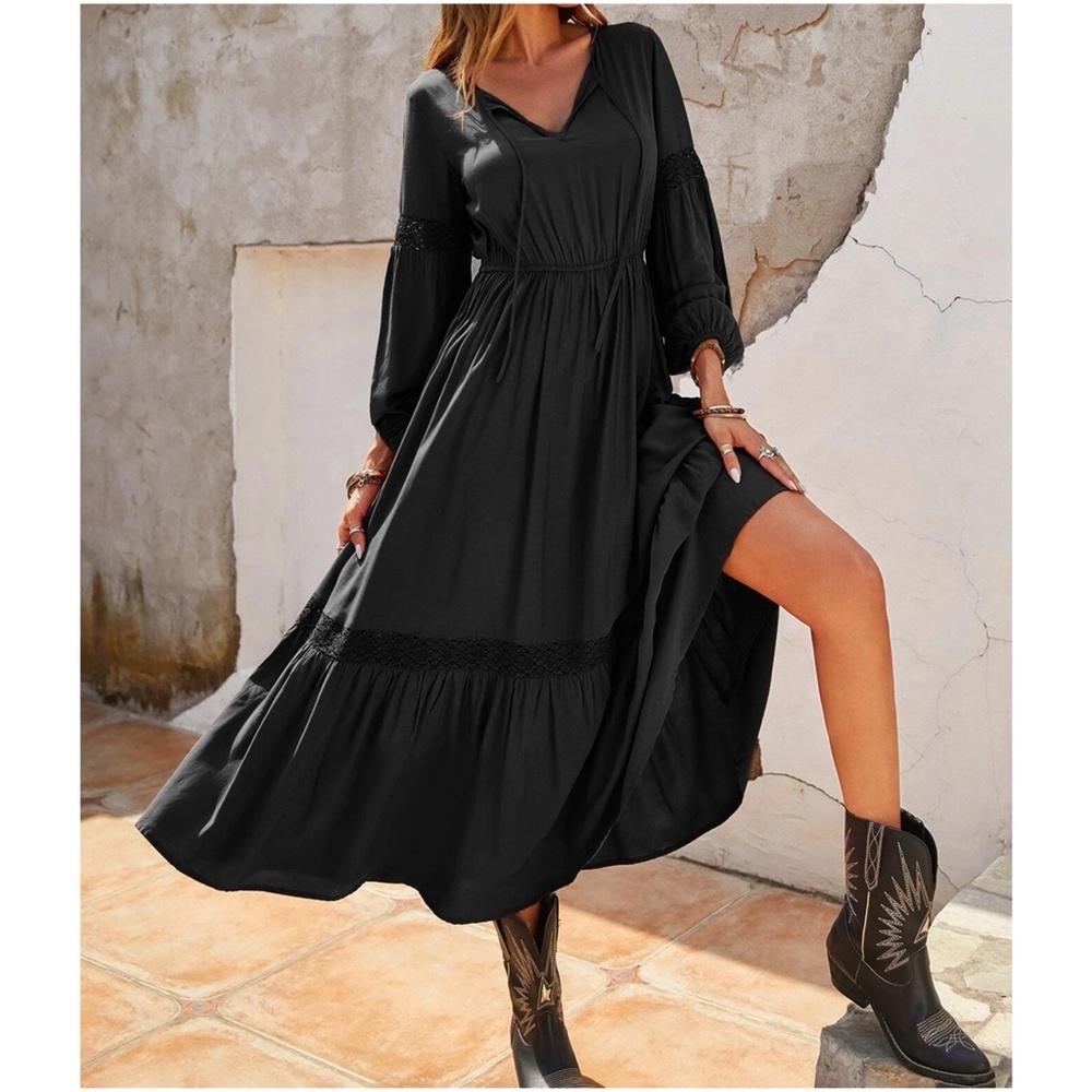 Boho Black Lace Long Sleeve Maxi Dress - Picture 5 of 7